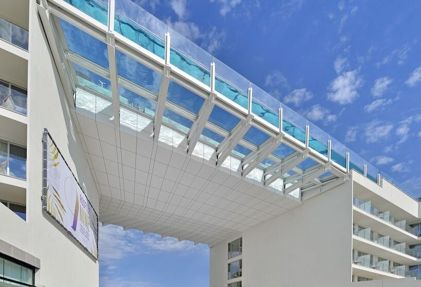 هتل Innside By Meliá Calviá Beach