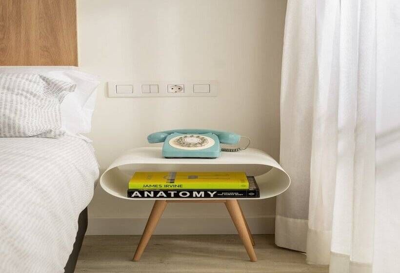 هتل Innside by Meliá Wave Calviá