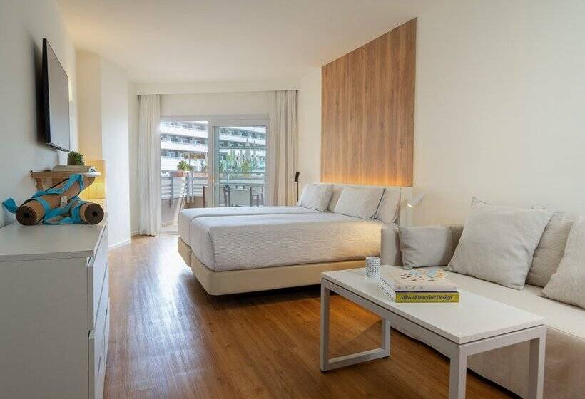 هتل Innside by Meliá Wave Calviá