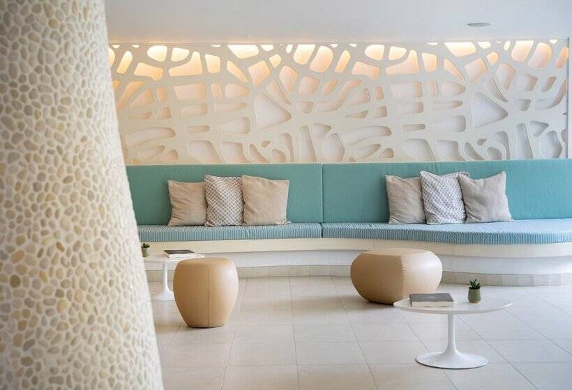 هتل Innside by Meliá Wave Calviá