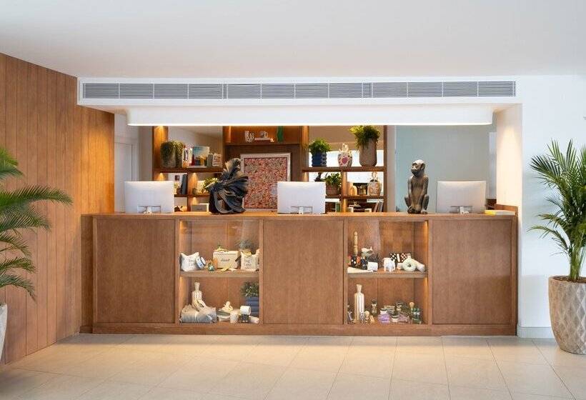 هتل Innside by Meliá Wave Calviá