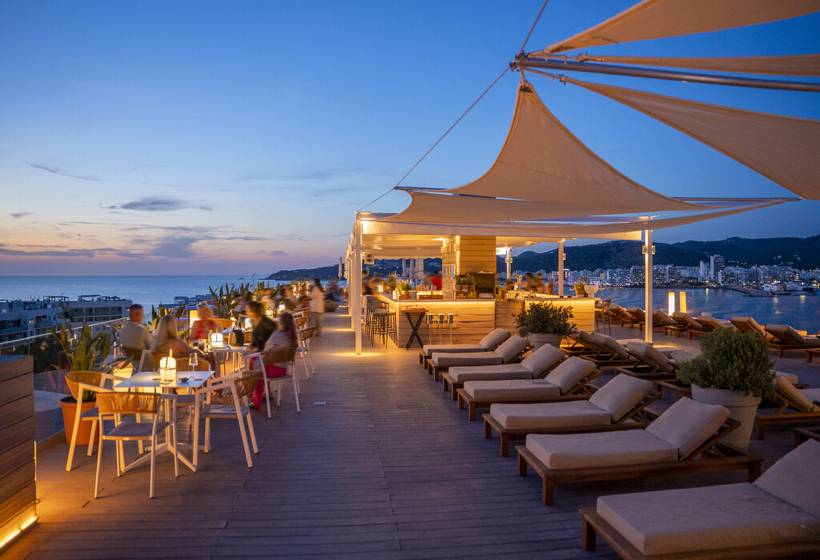 Отель Innside Ibiza Beach