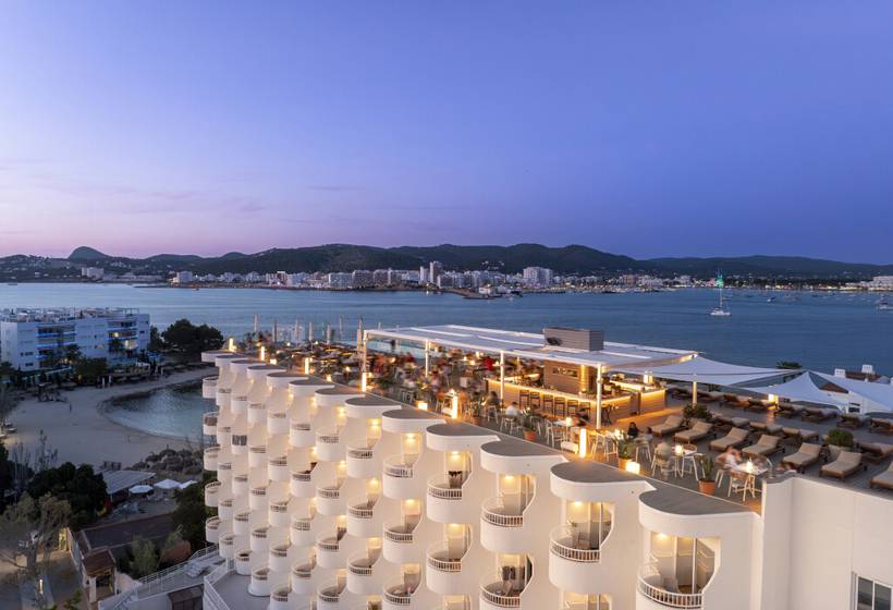 Отель Innside Ibiza Beach