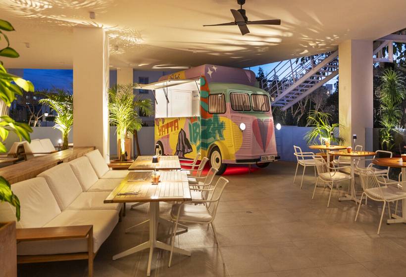 Отель Innside Ibiza Beach