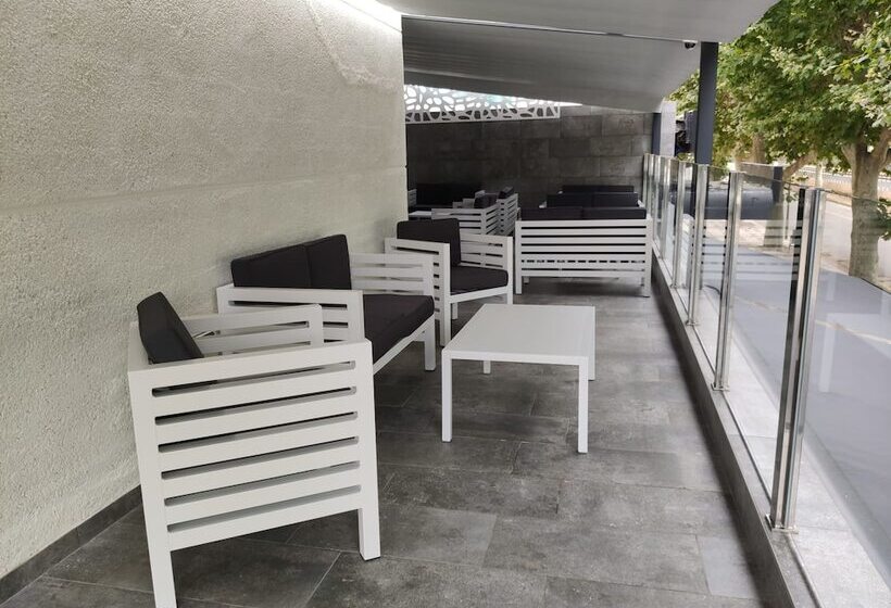 Отель Internacional