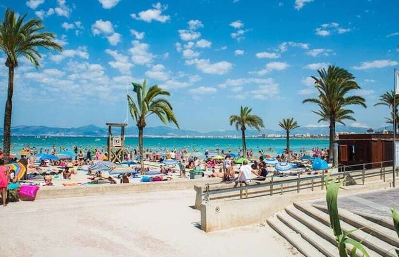 هتل Iris   Only Adults