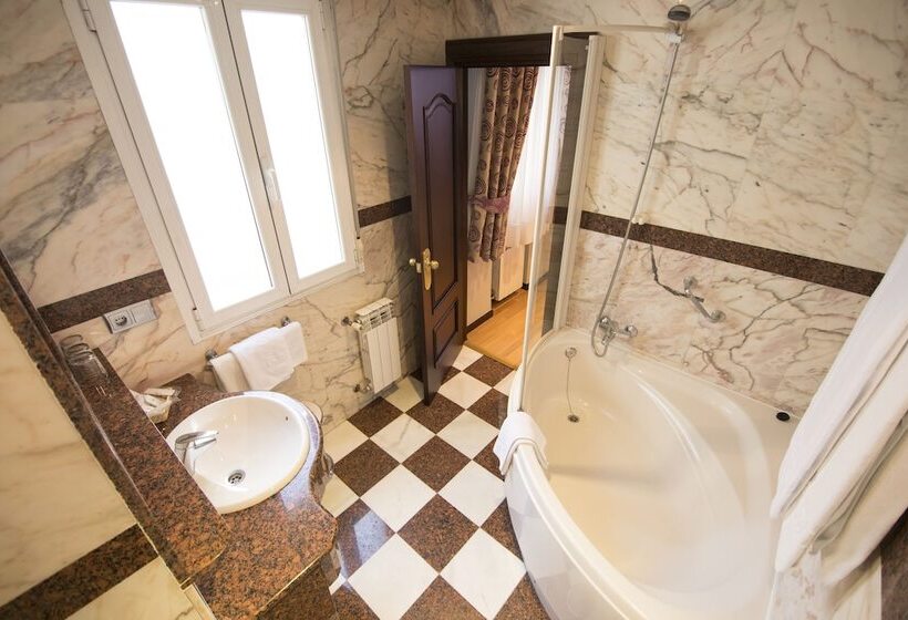 בית מלון כפרי Julia