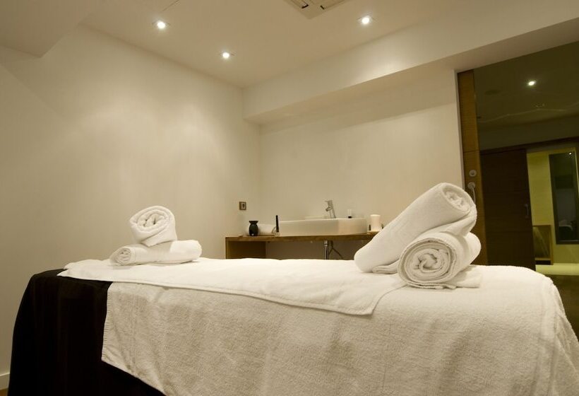 Las Gaviotas Suites Hotel & Spa