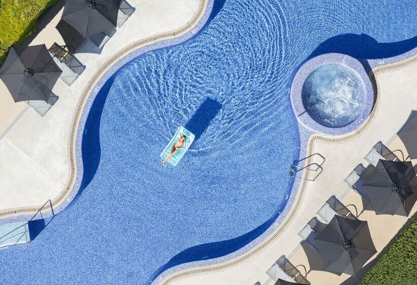 Las Gaviotas Suites Hotel & Spa