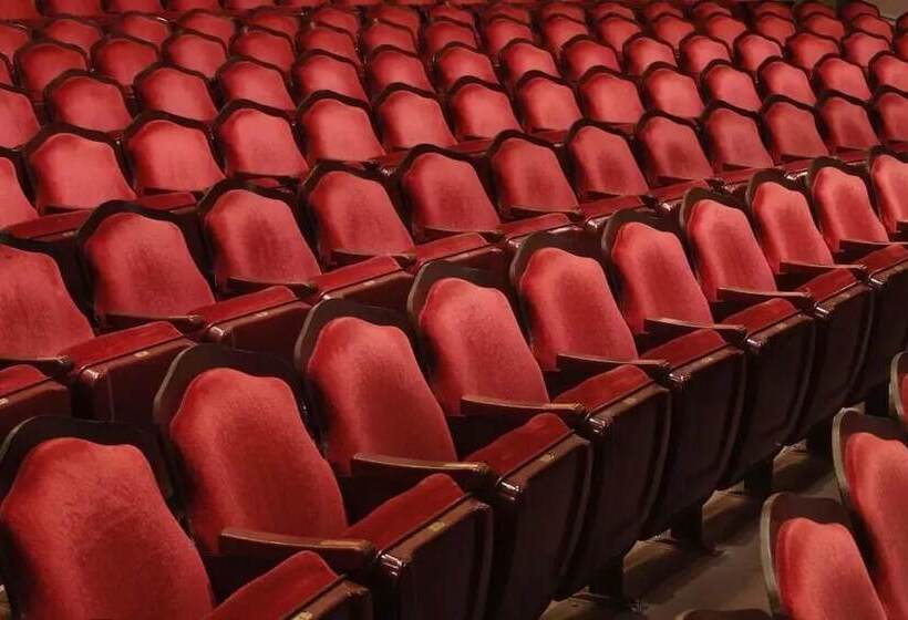 Отель Lloret Ramblas