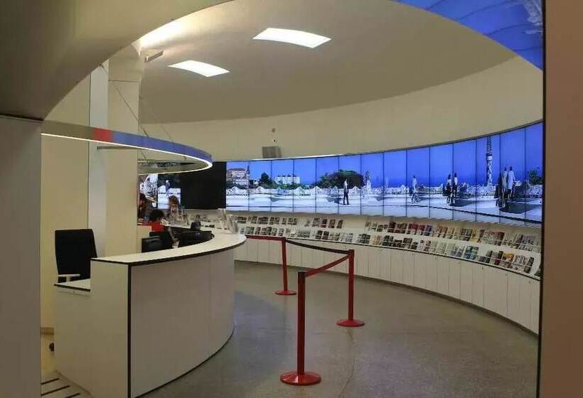 Отель Lloret Ramblas