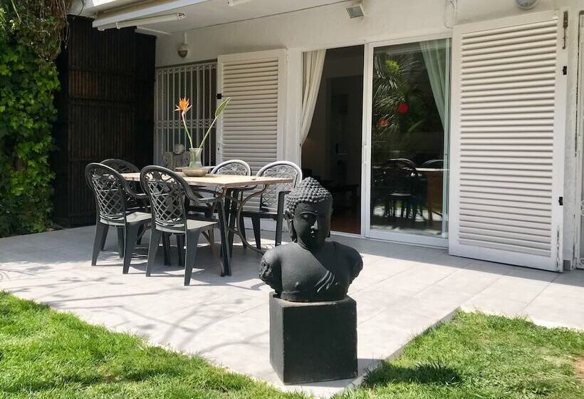 בית מלון כפרי Los Globos