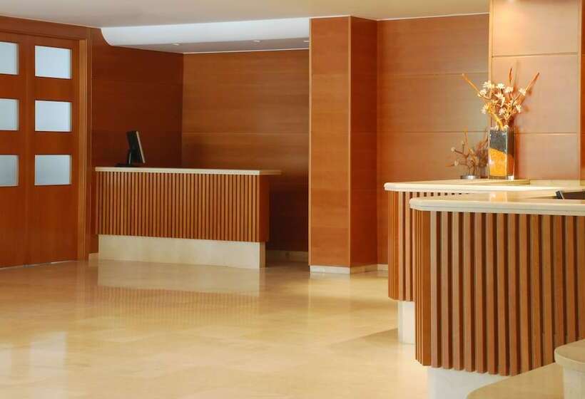 ホテル Los Robles