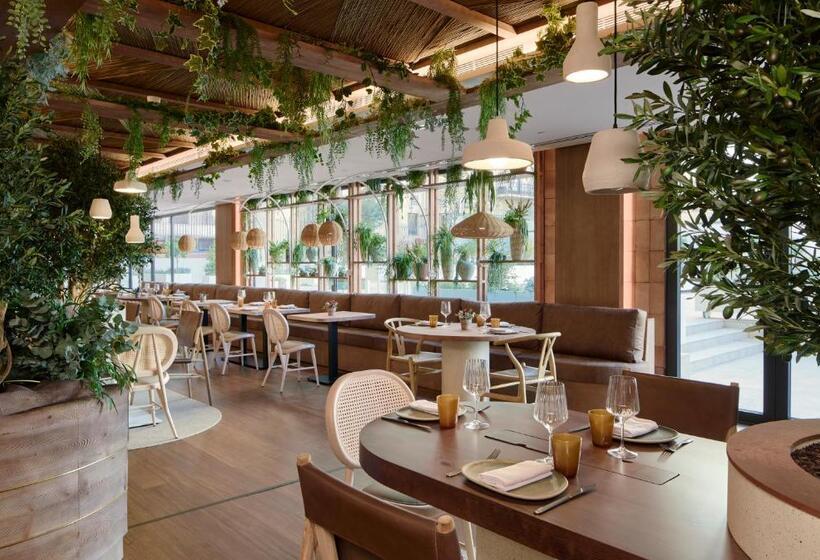 בית מלון כפרי Me Barcelona