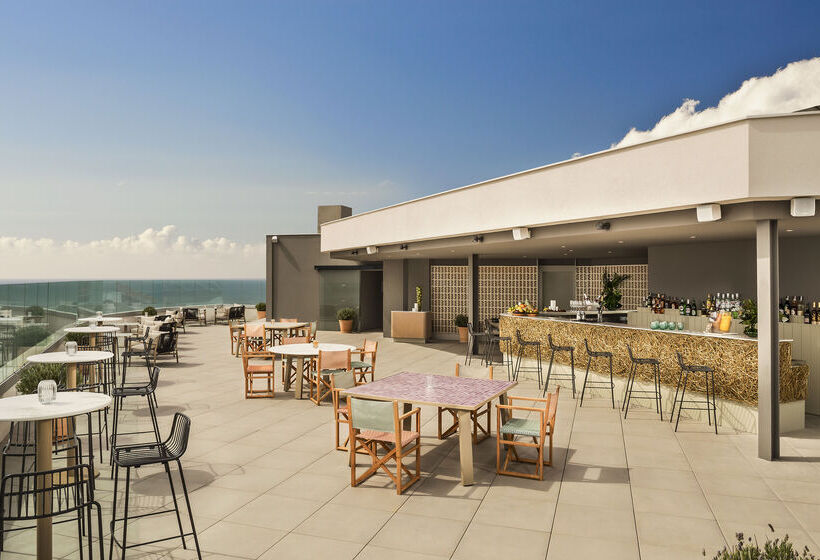 فندق Me Sitges Terramar