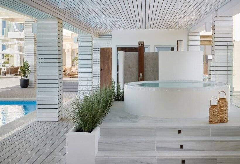 Отель Meliá Ibiza