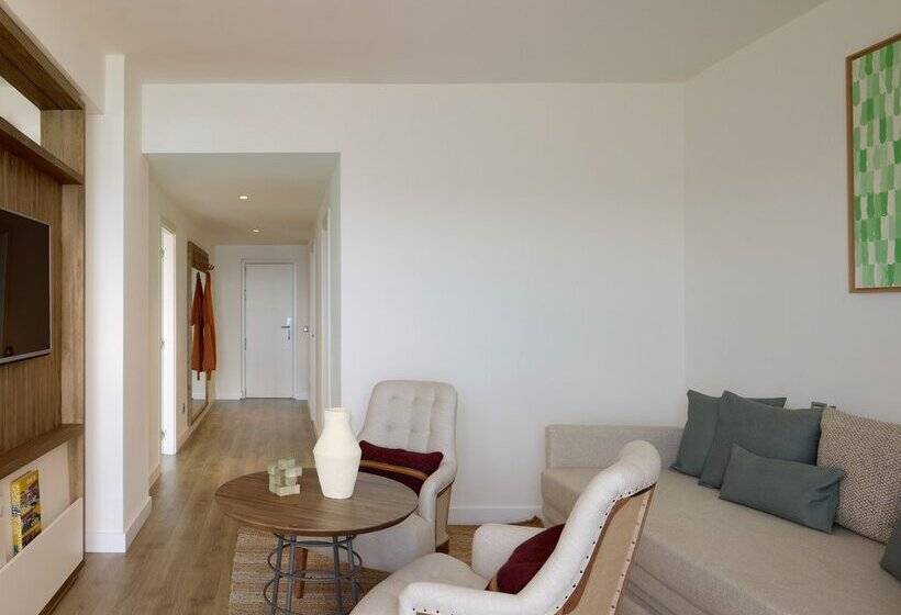 Отель Meliá Ibiza