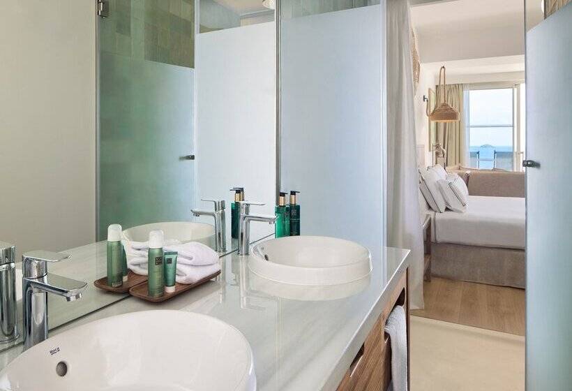 Отель Meliá Ibiza