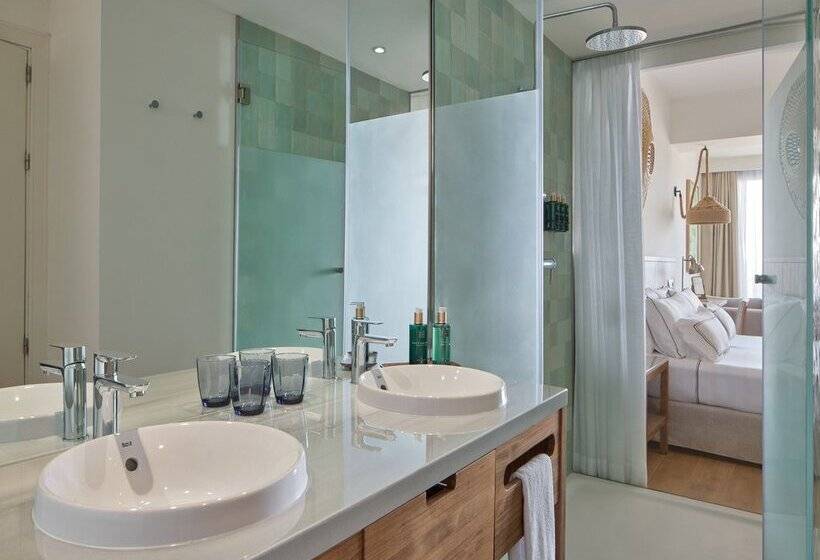 Отель Meliá Ibiza