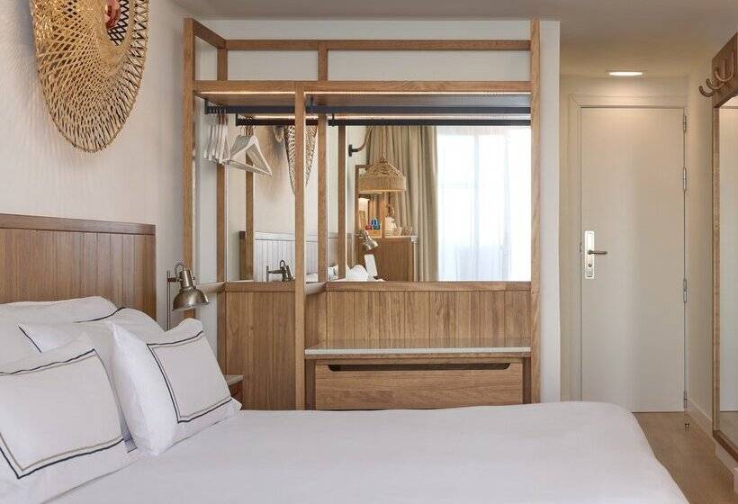 Отель Meliá Ibiza