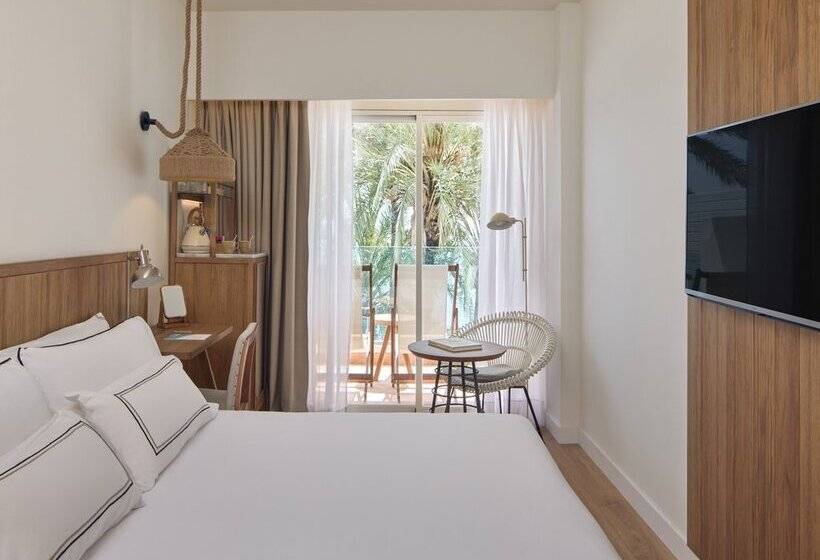 Отель Meliá Ibiza