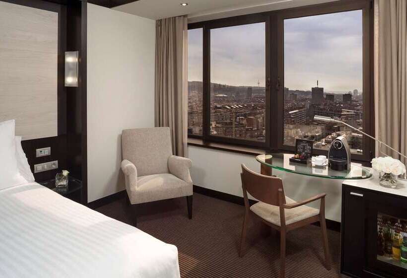 هتل Melia Barcelona Sarriá