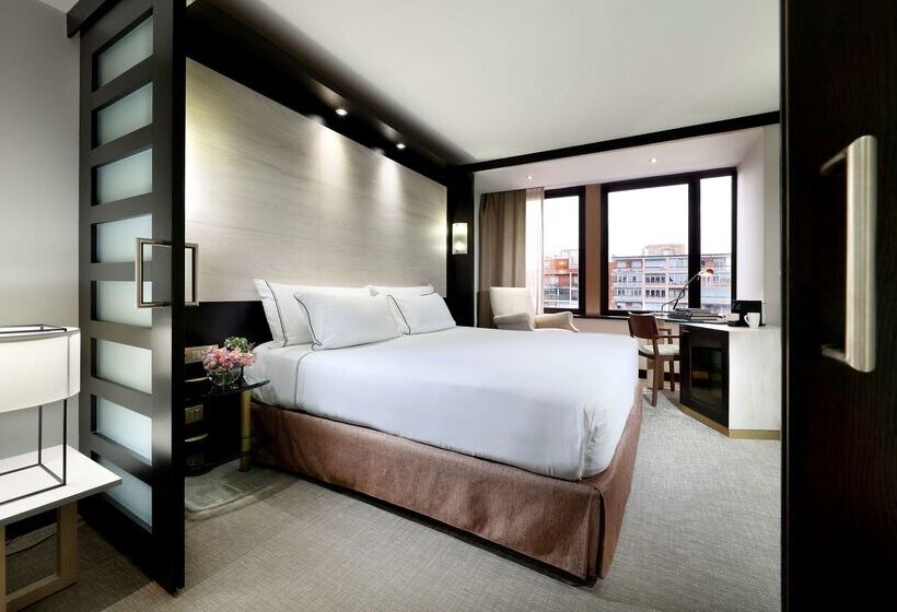 هتل Melia Barcelona Sarriá