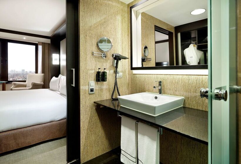 هتل Melia Barcelona Sarriá