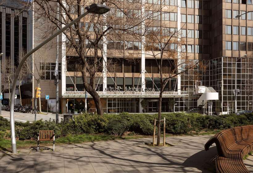 هتل Melia Barcelona Sarriá