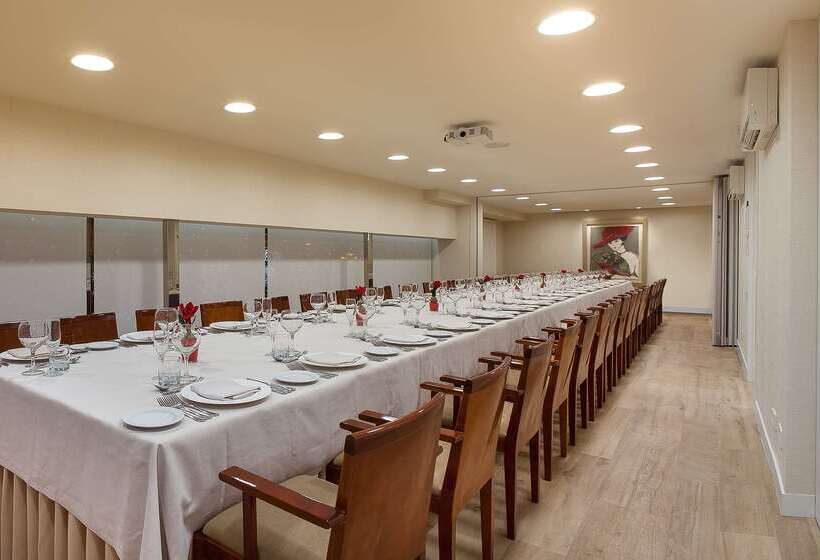 فندق Melia Plaza Valencia