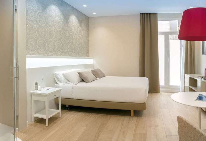 فندق Melia Plaza Valencia