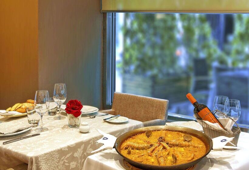 فندق Melia Plaza Valencia