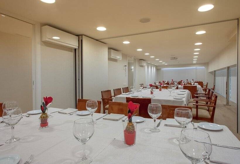 فندق Melia Plaza Valencia