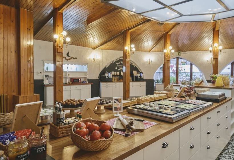 Mesón Castilla Atiram Hotels