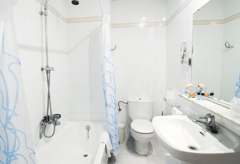 ホテル Miramar Badalona