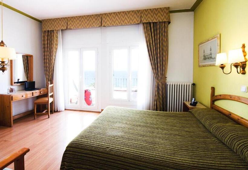 ホテル Miramar Badalona