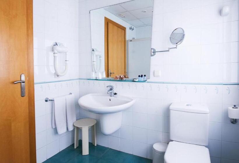 ホテル Miramar Badalona