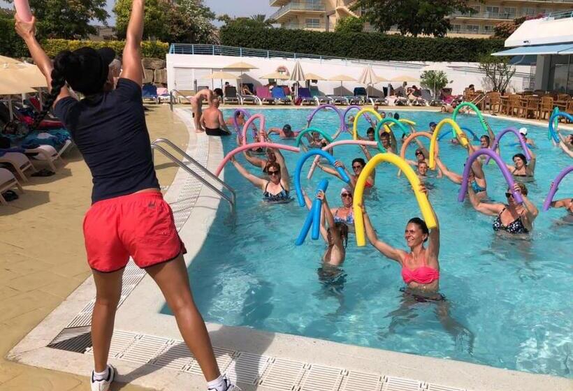 호텔 Montemar Maritim