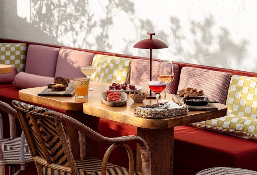 ホテル Montesol Experimental Ibiza