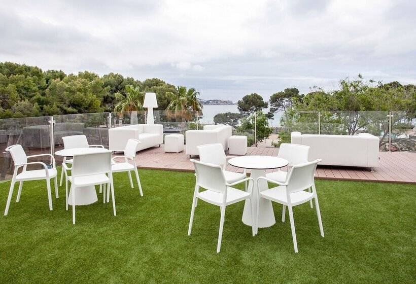 هتل Morlans Garden