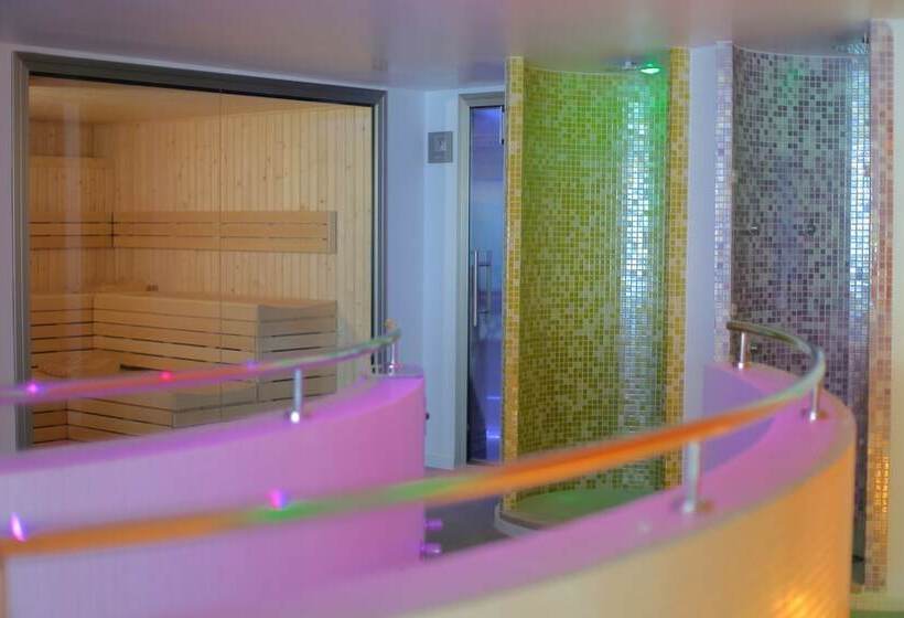 هتل Negresco - Adults Only