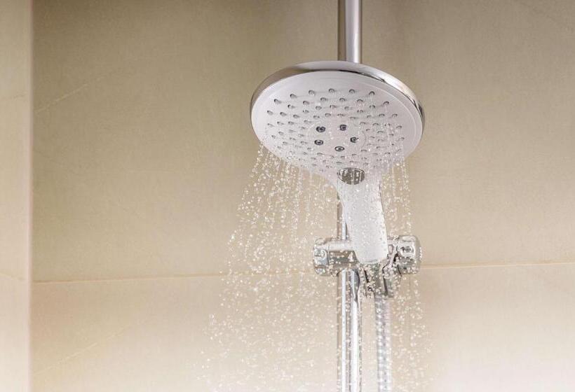 ホテル NH Barcelona Eixample