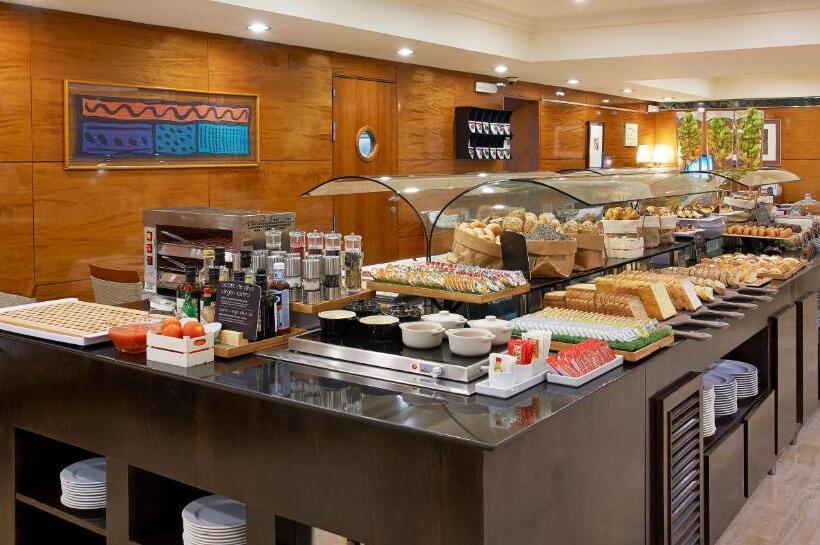 호텔 NH Barcelona Eixample