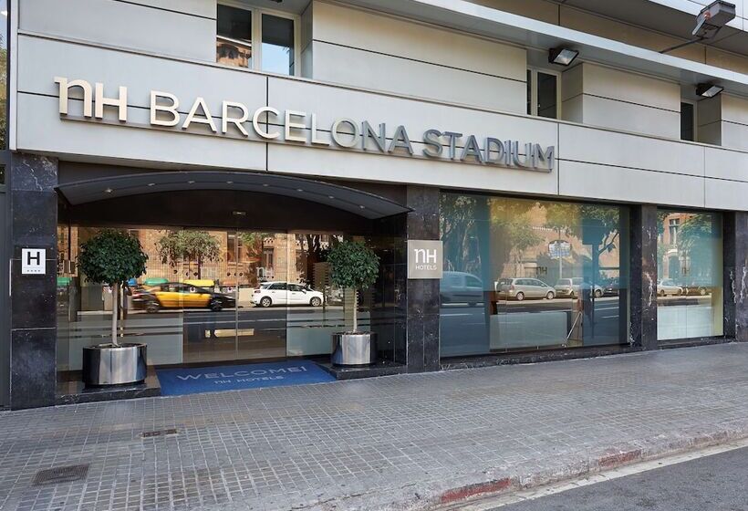 فندق NH Barcelona Stadium