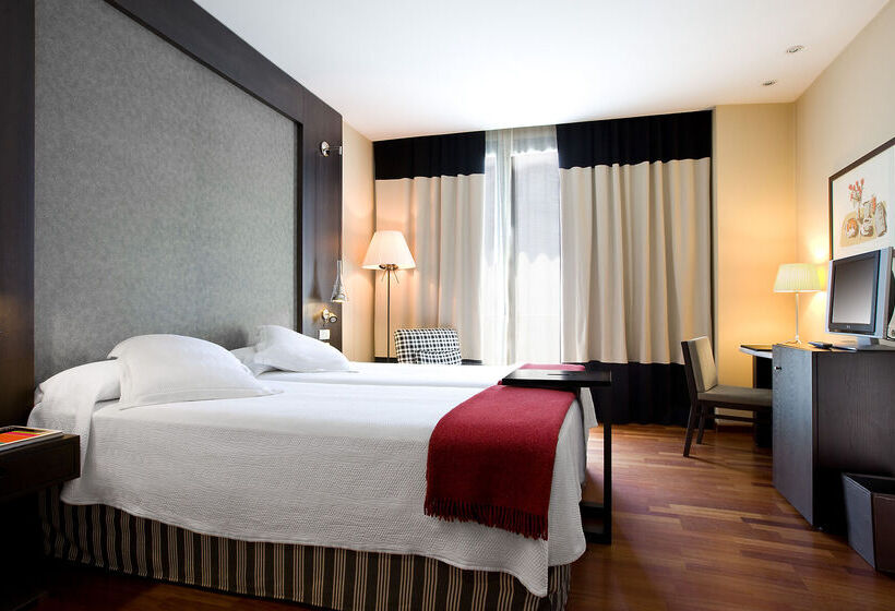 هتل NH Collection Barcelona Pódium