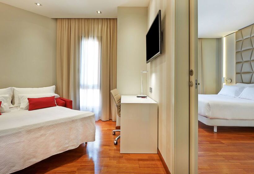 Отель NH Collection Barcelona Pódium
