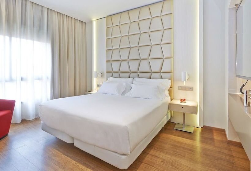 هتل NH Collection Barcelona Pódium