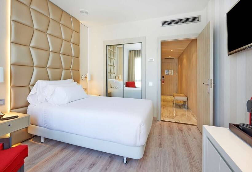Отель NH Collection Barcelona Pódium