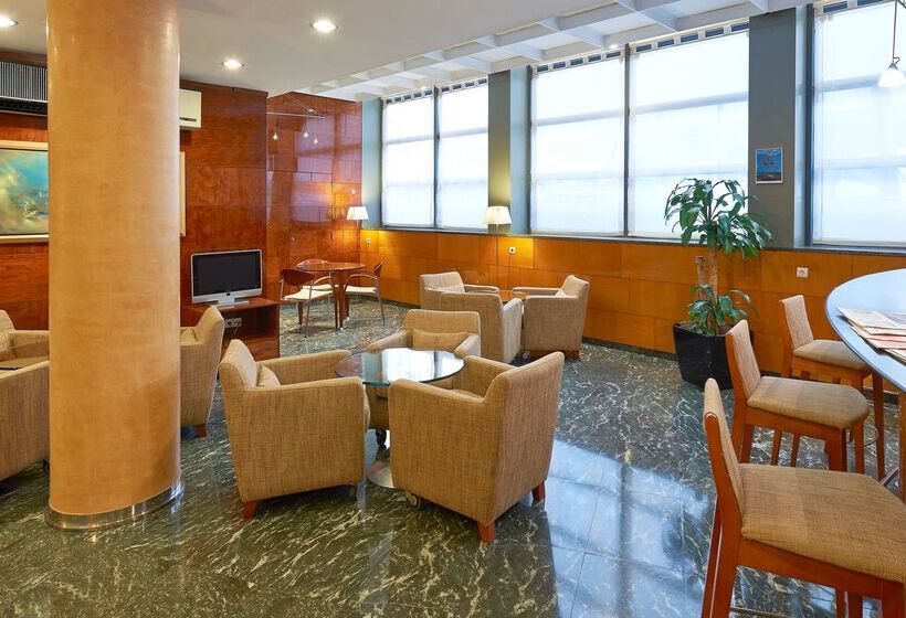 هتل NH Barcelona Entenza