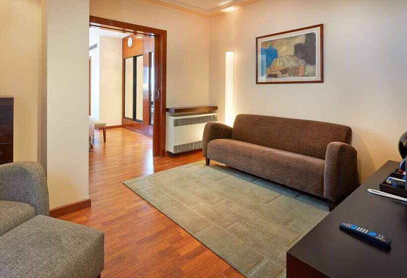 هتل NH Barcelona Entenza